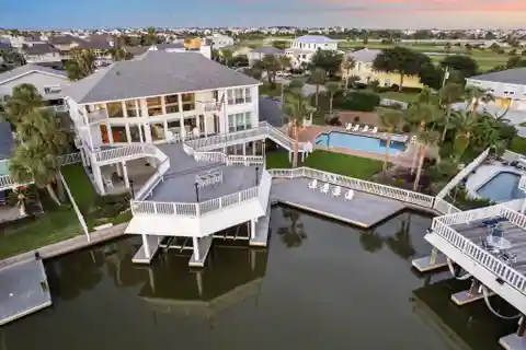 Updated Bayside Home on a Huge Double Lot