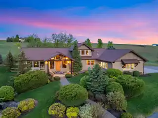 Modern Craftsman Home on Ten Acres