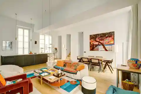 Elegant 18th-Century Apartment with High Ceilings