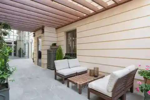 Expansive Luxury Mansion