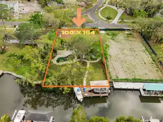 Oversized Lot on the Canal with Direct Access to Tampa Bay