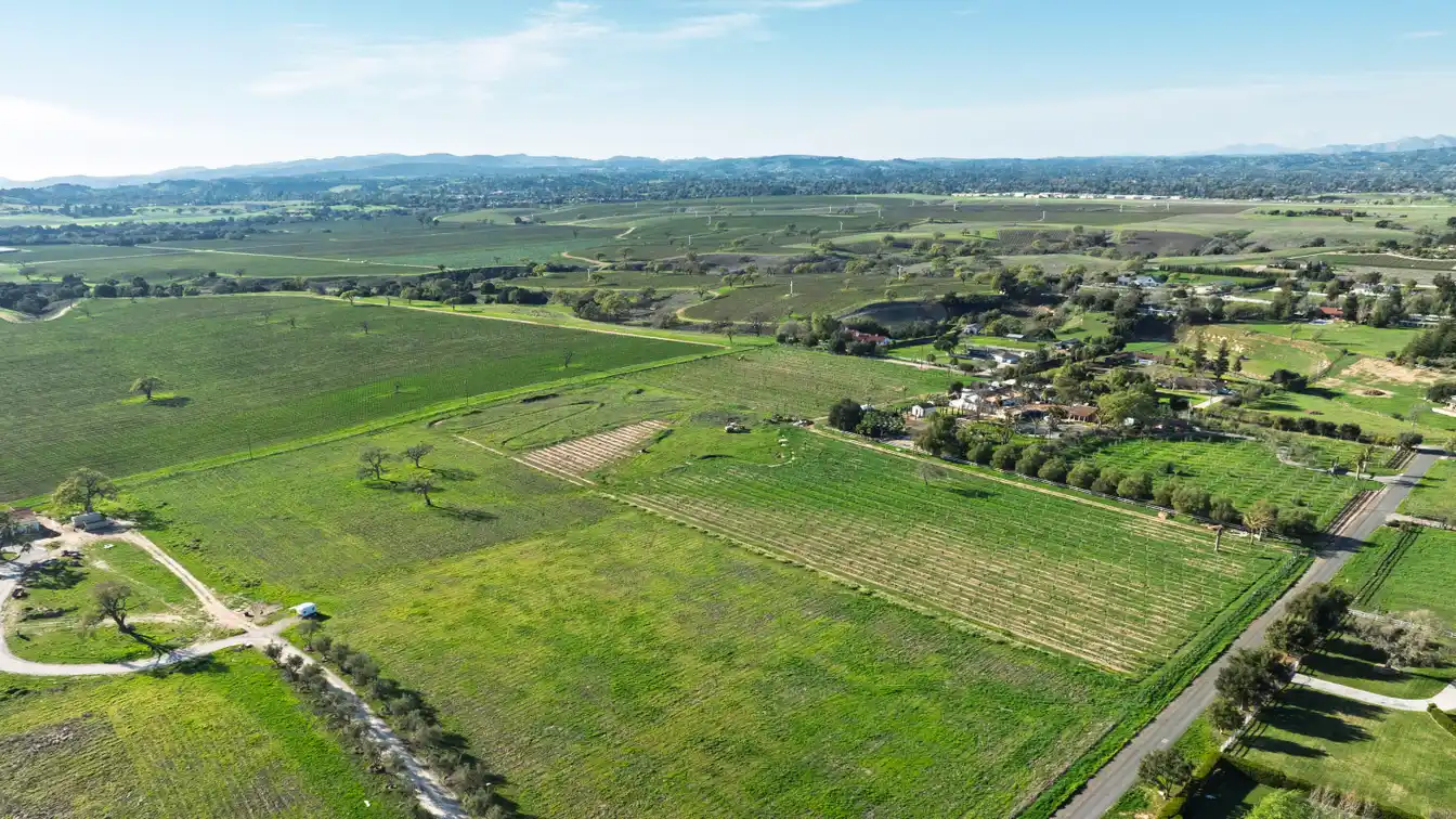 Five Acres for a New Dream Estate
