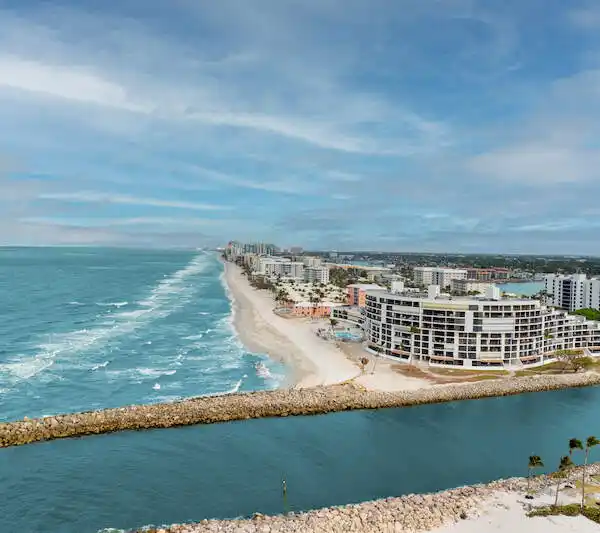 UNIQUE GULF-FACING CONDO