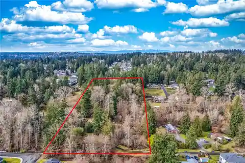 Five Acres in the Heart of Bothell