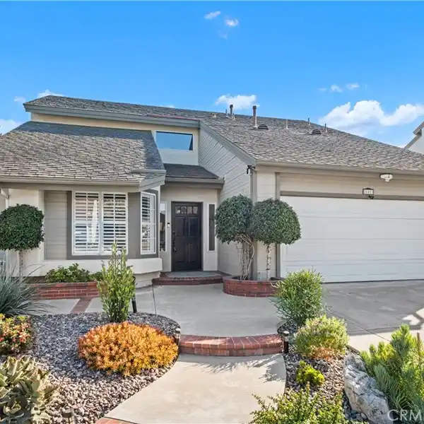 ELEVATED MISSION VIEJO HOME WITH PANORAMIC VIEWS