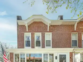 Delightful Home in Bay Ridge