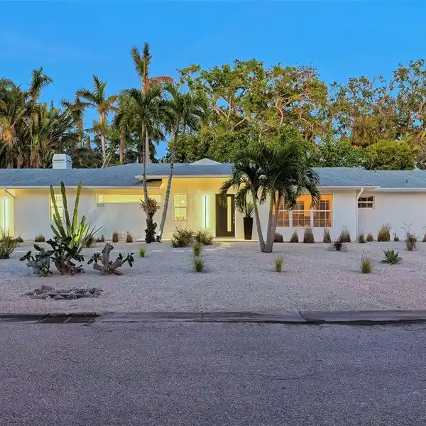 STUNNING SINGLE-LEVEL HOME WEST OF THE TRAIL IN MCCLELLAN PARK