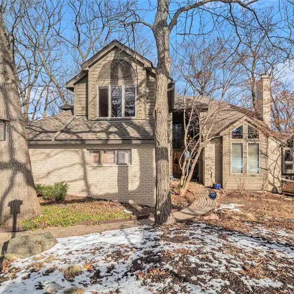 EXCEPTIONAL HOME ON 2.5 ACRES