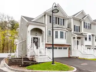 Spacious End-unit Townhome