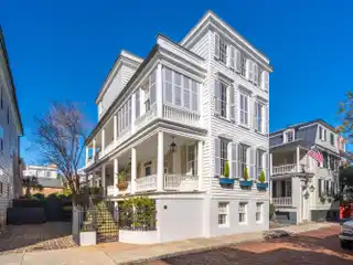 Recently Restored Post-revolutionary Home