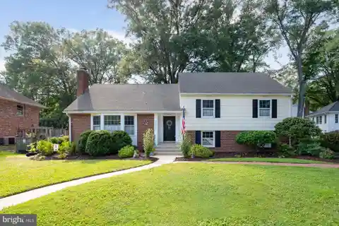 Rare Home in a Premier Waynewood Location