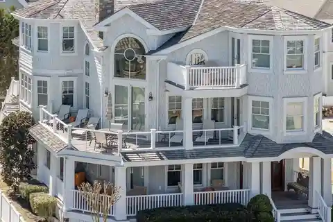 Stunning Summer Haven