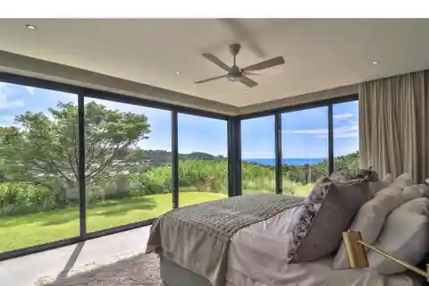 Exclusive Estate Living with Beach Access