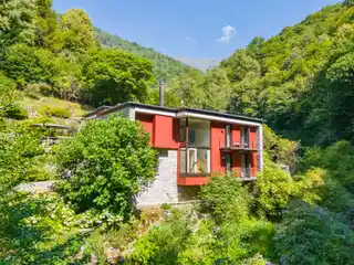 Charming Villa Enveloped by Nature