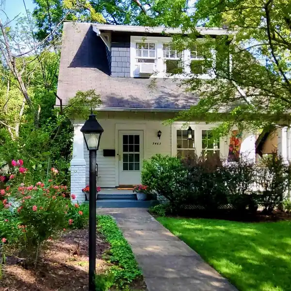 CHARMING BUNGALOW IN DESIRABLE CHEVY CHASE