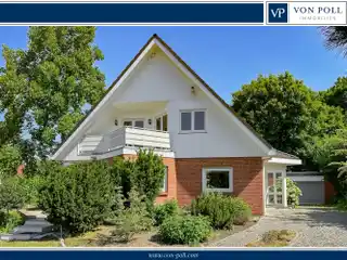A Well-Kept Detached House with a Large Plot and Upscale Furnishings