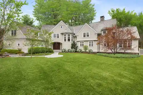 Thoughtfully Designed Home on a Beloved Cul-De-Sac