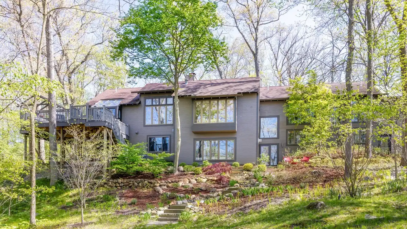 Hilltop Contemporary on Three Lush Acres
