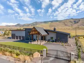 Impressive Custom Mountain Modern Home