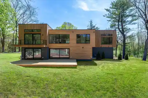 The Modern Retreat