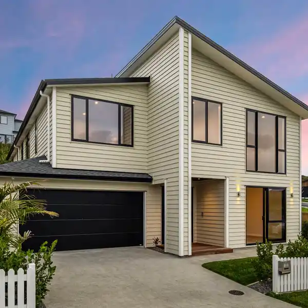 BEAUTIFULLY BUILT NEW HOME