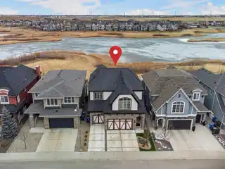 Designer Lake Community Living with Stunning Upgrades