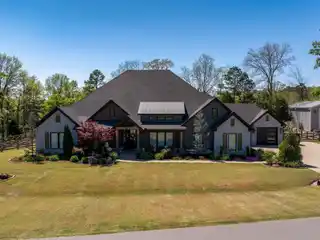 Gorgeous Home in a Gated Subdivision