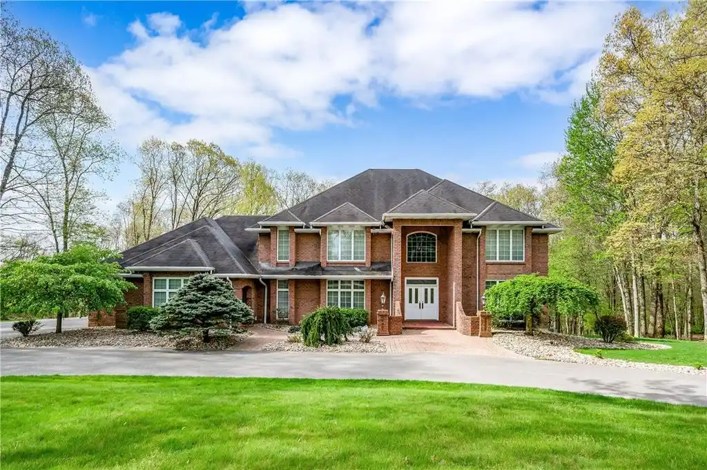 Fine Home with Amazing Amenities