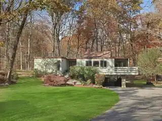 Sleek Contemporary on Two Peaceful Acres