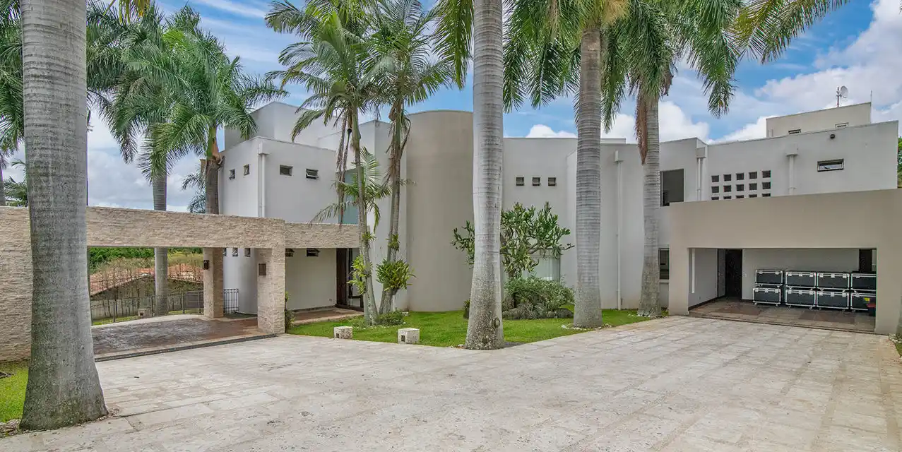 The Selenite Home in Belén