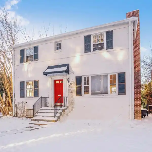 BRICK COLONIAL STYLE TRADITIONAL MASTERPIECE