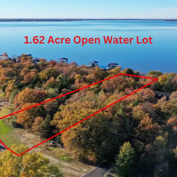 WATERFRONT LOT IN AN EXCLUSIVE GATED COMMUNITY