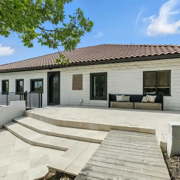 TRANQUIL RETREAT IN CASTLE ROCK