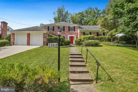 Beautifully Updated Split-Level Home