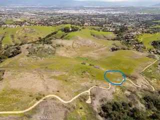 One-Acre Estate Parcel with Unmatched Views