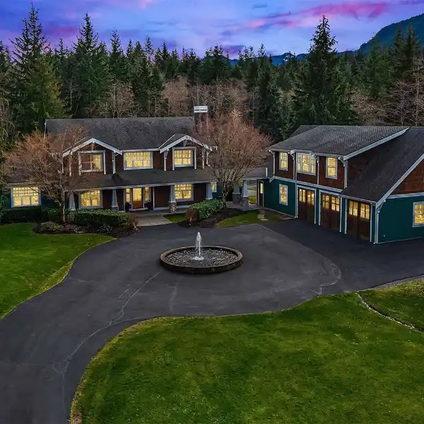 EXTRAORDINARY ESTATE FEATURING TWO HOMES