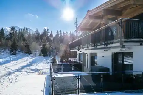 Sunny Residence with Mountain Views