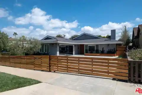 Silicon Beach Sanctuary