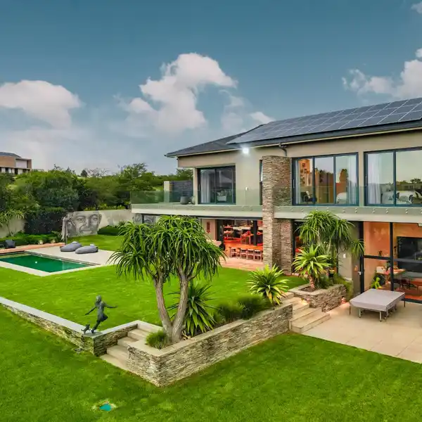 LUXURY AND SUSTAINABILITY
