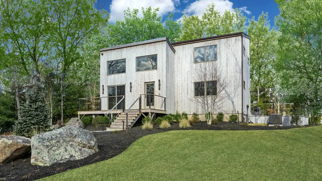 Rebuilt Home in a Tranquil Setting for Rent