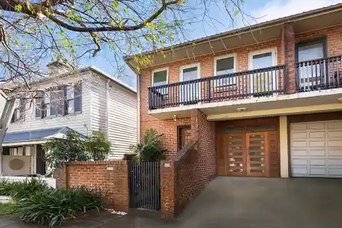 Sun-Filled Home in Queens Park