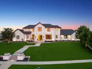 Gorgeous Modern Transitional