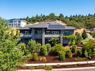 Architectural Masterpiece Overlooking Mt. Ashland