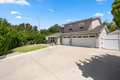 Well-Maintained Ideal Family Retreat