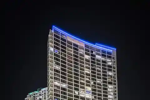 Prime Northeast Corner at River Bend
