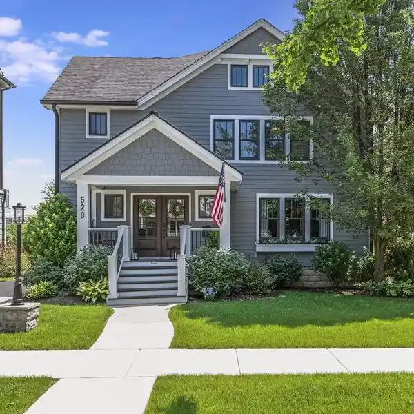 DOWNTOWN NAPERVILLE CHARM WITH MODERN UPDATES