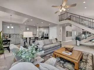 Serene Luxury Living in Carriage House