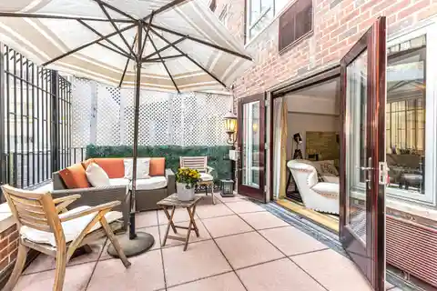 Renovated Turnkey One Bedroom