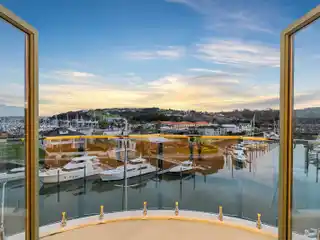 Extraordinary Waterfront Penthouse