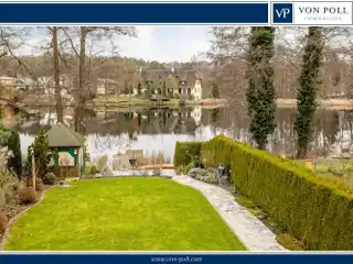 High-quality Detached House with Granny Flat on the Kleiner Glubigsee